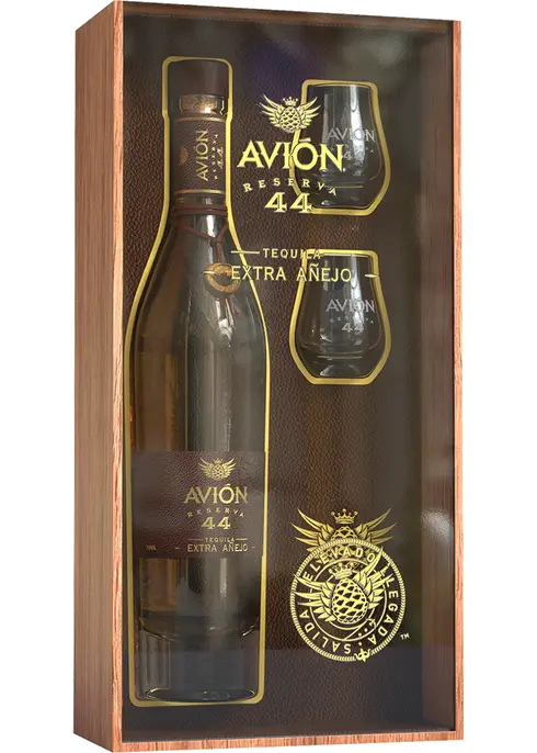 Avion Tequila Anejo Reserve 44 w/ 2 shot glasses
